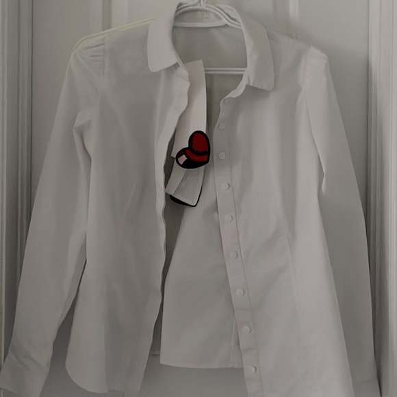 White shirt with a detachable collar decorate - Picture 3 of 4